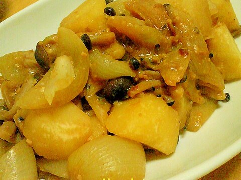 簡単おいしい しめじじゃがいも玉ねぎ味噌炒め風煮物 レシピ 作り方 By Nikukiu 楽天レシピ